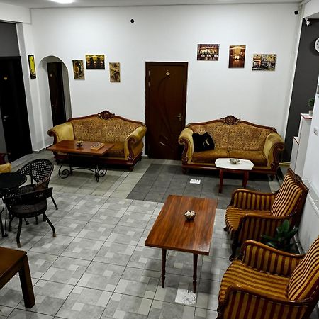 Starhostel คูทายสิ ภายนอก รูปภาพ