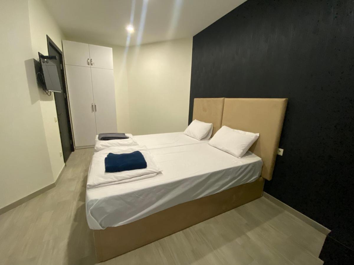 Starhostel คูทายสิ ภายนอก รูปภาพ