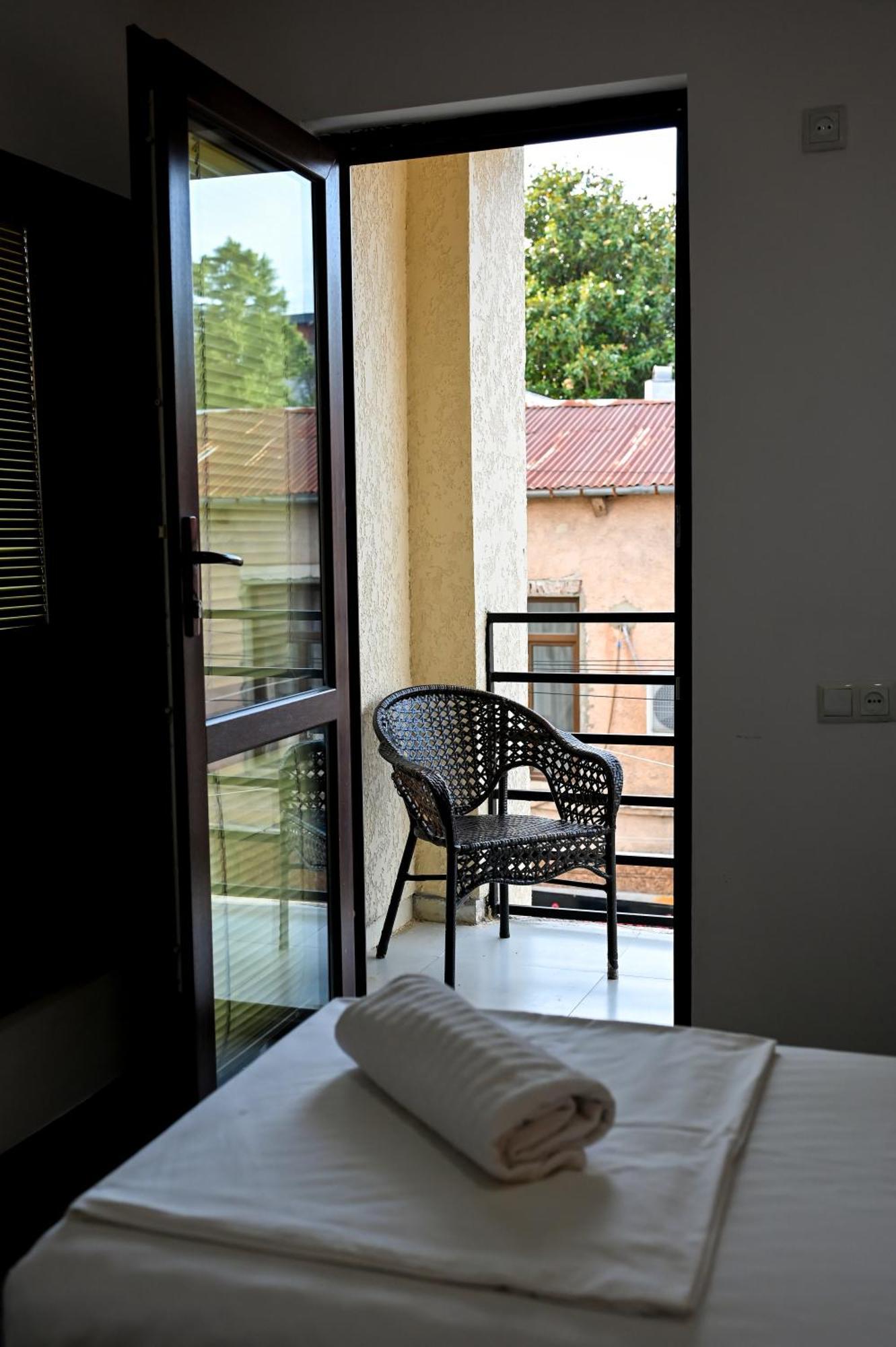 Starhostel คูทายสิ ภายนอก รูปภาพ