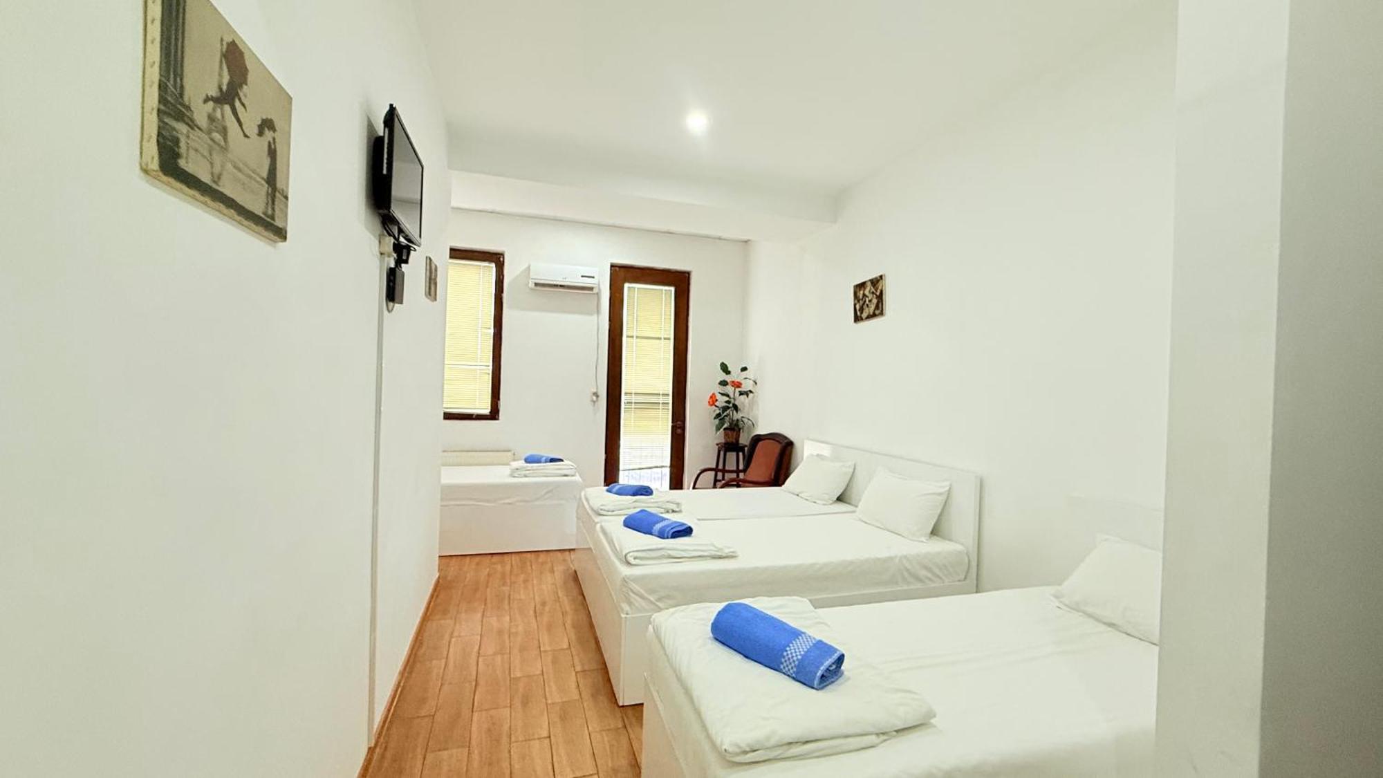 Starhostel คูทายสิ ภายนอก รูปภาพ