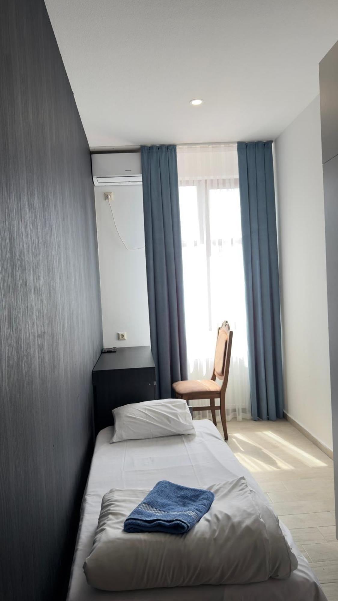 Starhostel คูทายสิ ภายนอก รูปภาพ