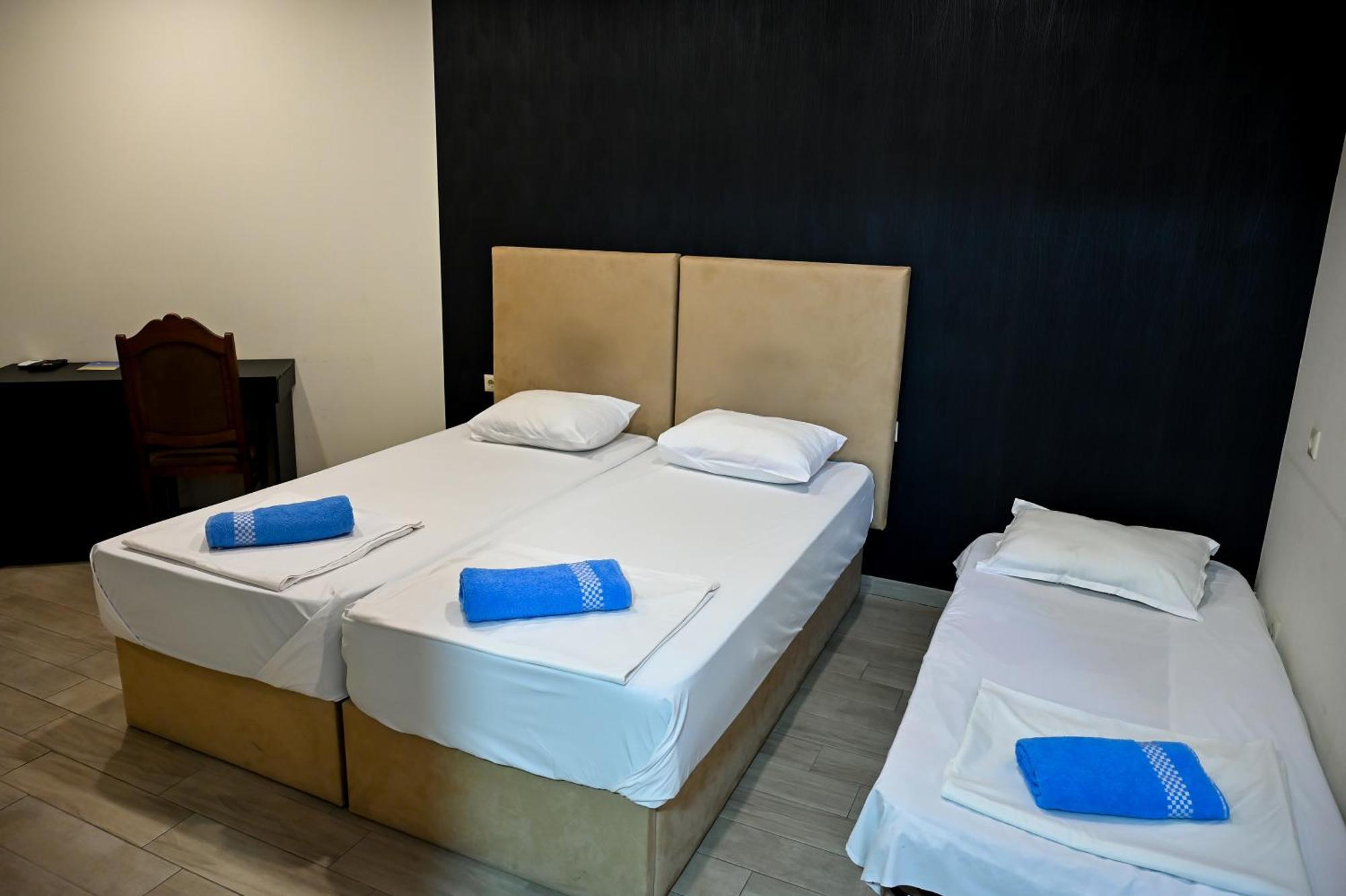 Starhostel คูทายสิ ภายนอก รูปภาพ