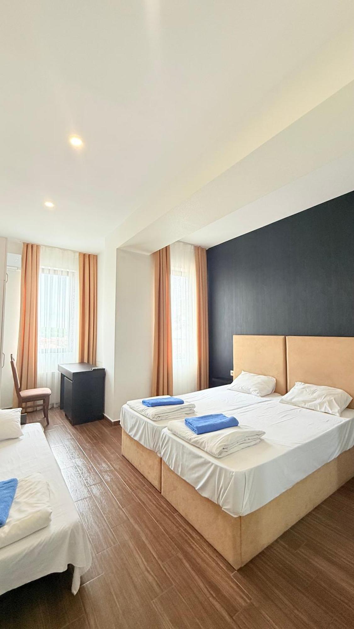 Starhostel คูทายสิ ภายนอก รูปภาพ